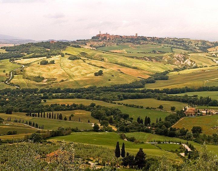 Agriturismo Casalpiano Πιέντσα Εξωτερικό φωτογραφία